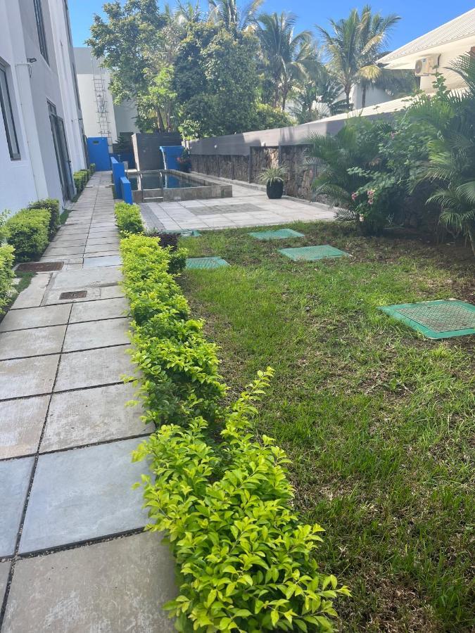 Coastal View Apartments Grand Bay Buitenkant foto