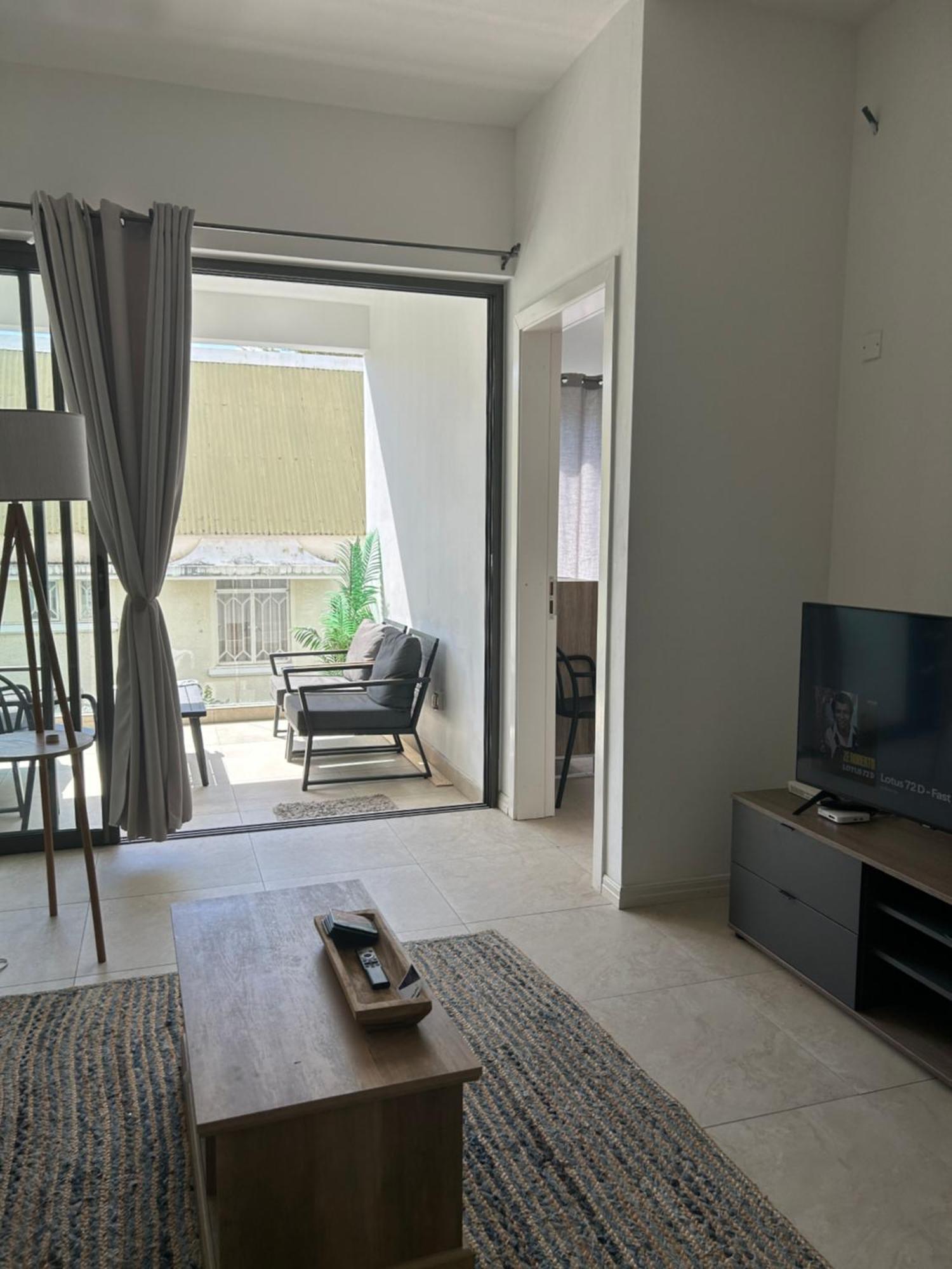 Coastal View Apartments Grand Bay Buitenkant foto